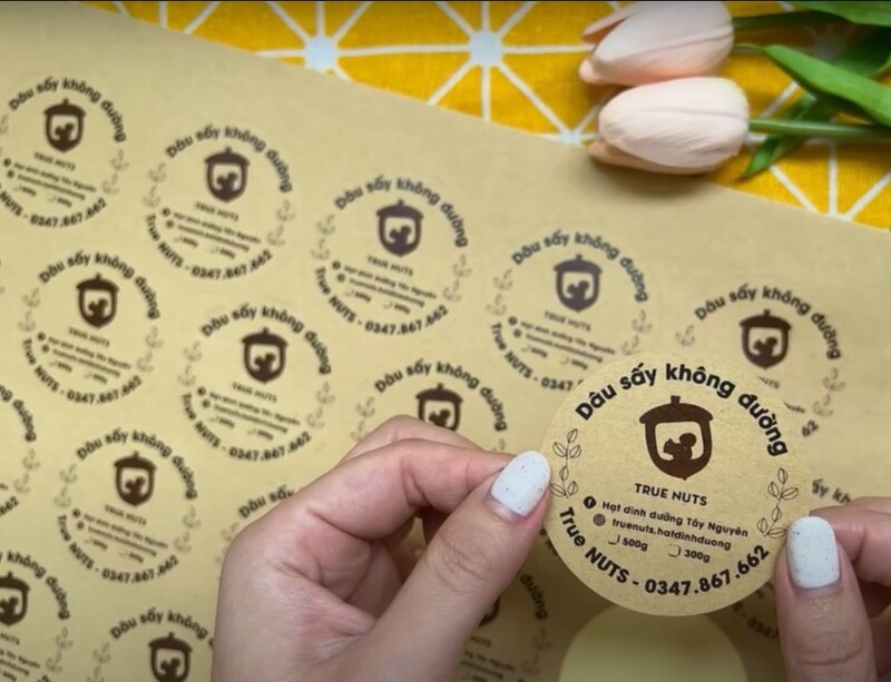 In decal số lượng &iacute;t cho sản phẩm mẫu hoặc dịp lễ tết