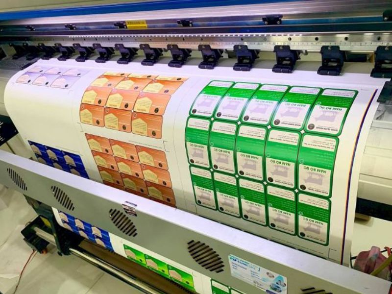 Dịch vụ in decal theo yêu cầu đang trở thành lựa chọn hàng đầu của đông đảo khách hàng